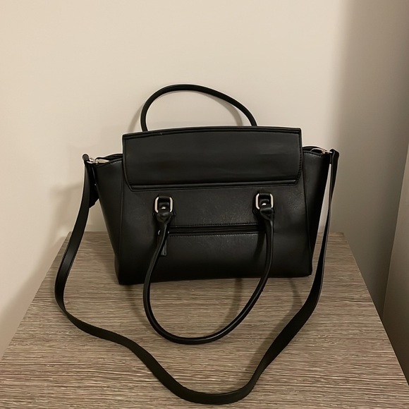 Black Purse - Picture 2 of 6